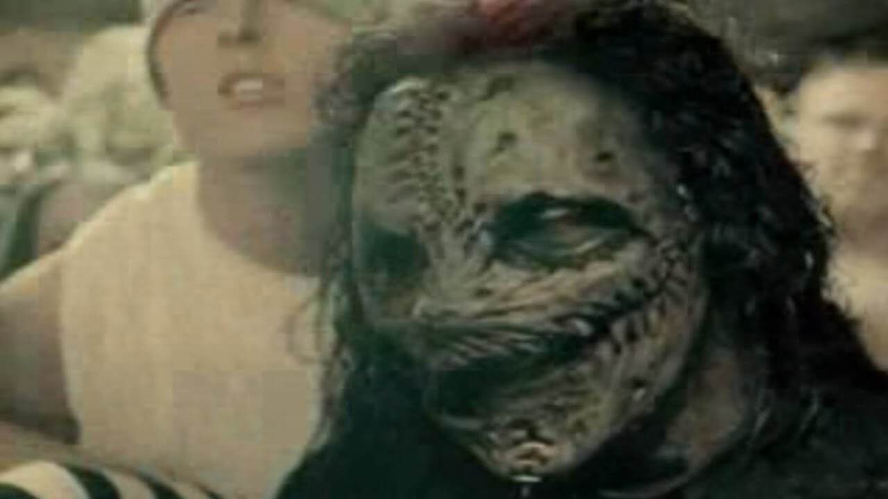 Swiftknot (“Duality” by Slipknot + “Out of the Woods” by Taylor Swift)